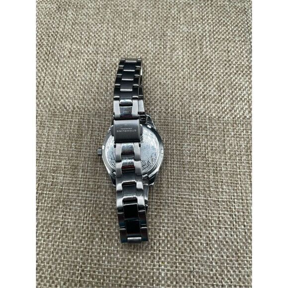 stuhrling Allure 607L Quartz 32mm Classic Women’s Wrist Watch Silver - Picture 6 of 10